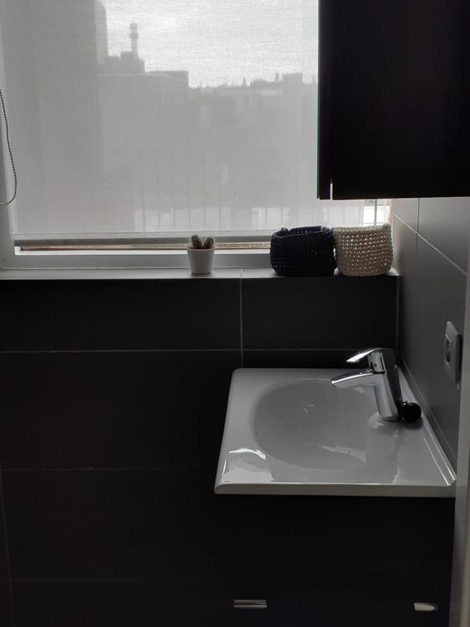 Appartement Gezellig Centraal Gelegen Penthouse Oostende Extérieur photo